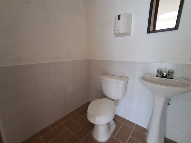 Oficina en arriendo en La Ceja, 35 m² · foto 12 de 20