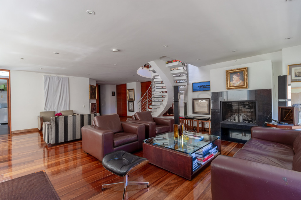 Apartamento en venta en El Refugio, Bogotá · foto 2 de 20