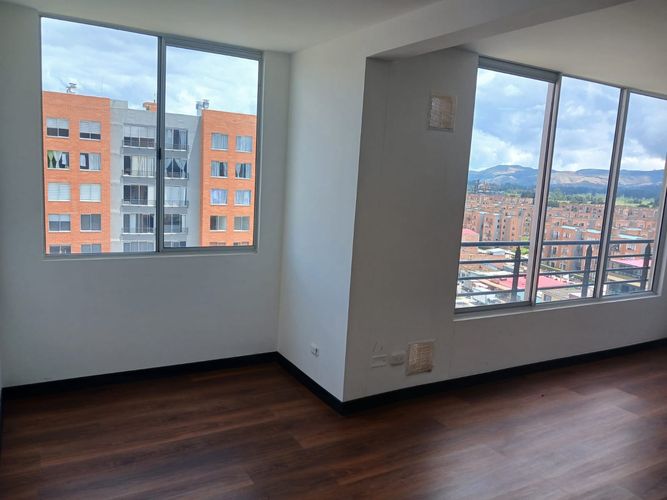 Apartamento de 2 alcobas en venta en San Pedro, Madrid, 54 m² · foto 6 de 15
