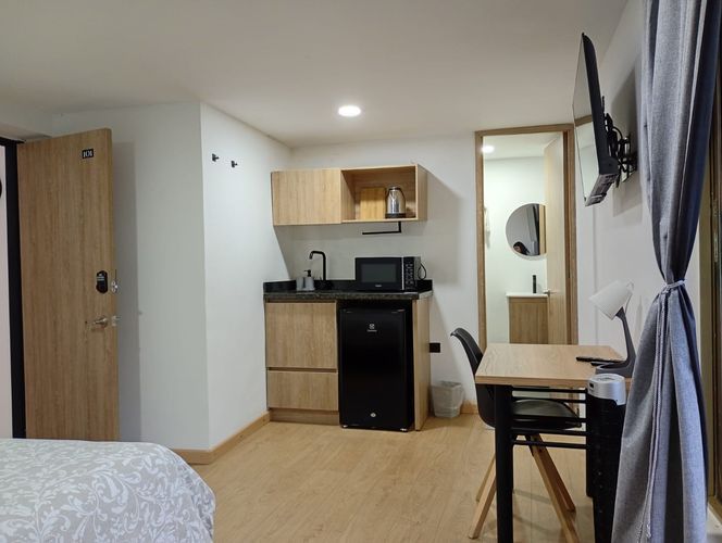 Casa de 9 alcobas en venta en Laureles, Medellín, 300 m² · foto 5 de 17