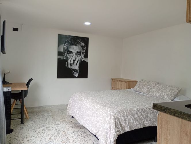 Casa de 9 alcobas en venta en Laureles, Medellín, 300 m² · foto 4 de 17