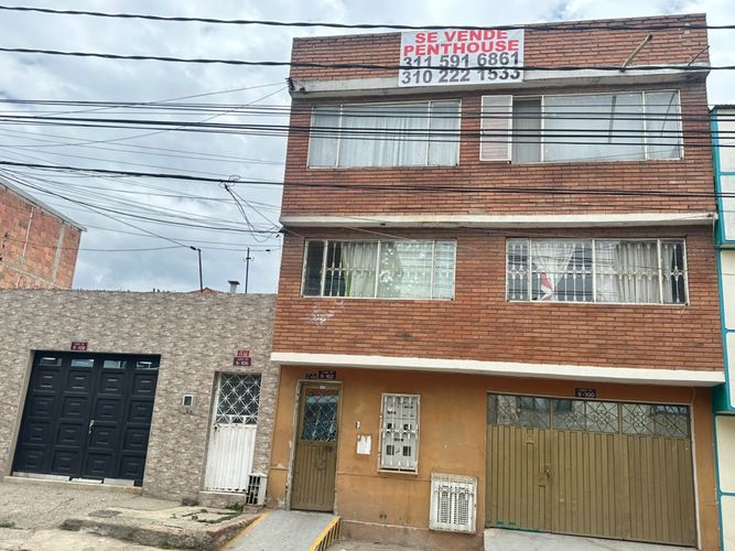 Casa de 7 alcobas en venta en San Mateo, Soacha, 346 m² · foto 2 de 11