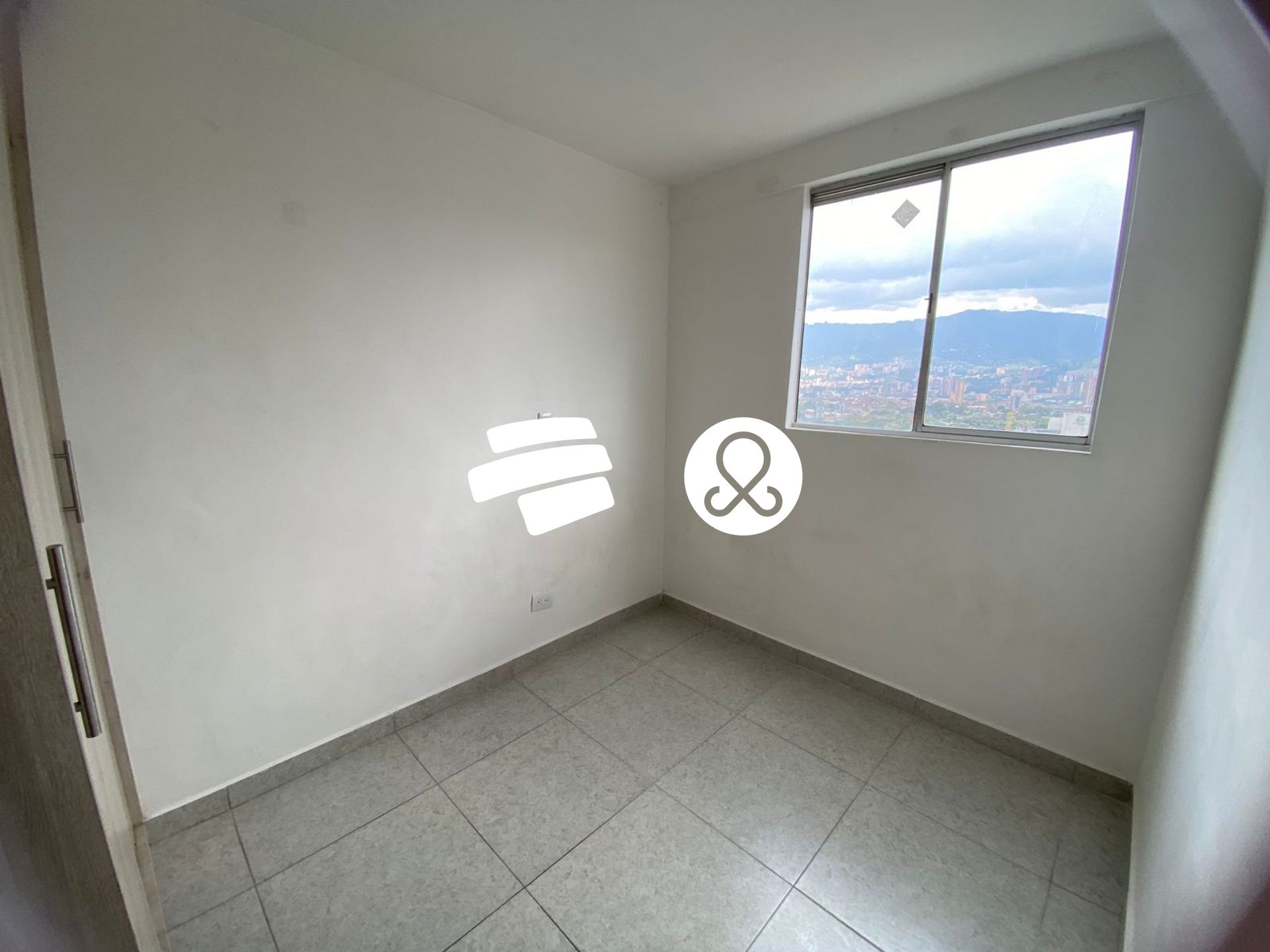 Apartamento en venta en Ditaires, Itagüí · foto 8 de 17
