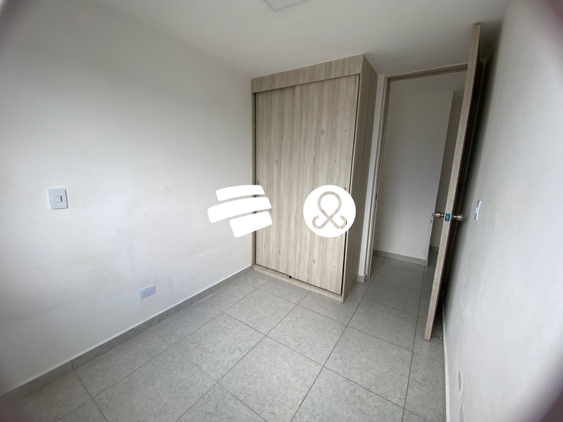 Apartamento en venta en Ditaires, Itagüí · foto 11 de 17