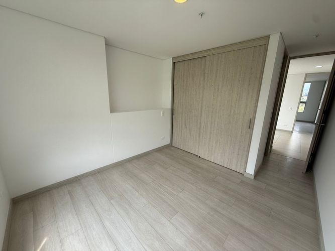 Apartamento de 3 alcobas en arriendo en Escobero, Envigado, 155 m² · foto 7 de 24
