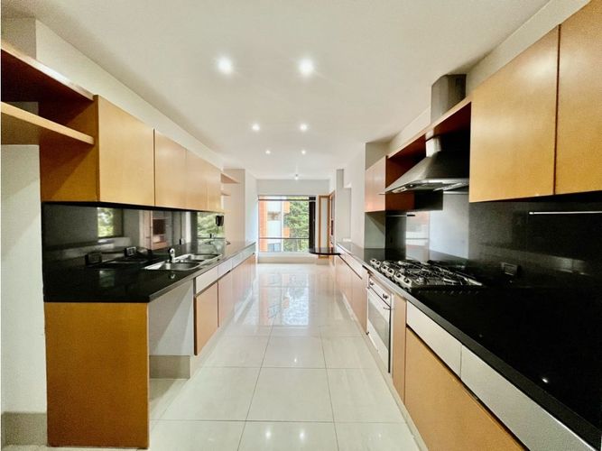 Apartamento en venta en La Acanada, Bogotá · foto 4 de 24