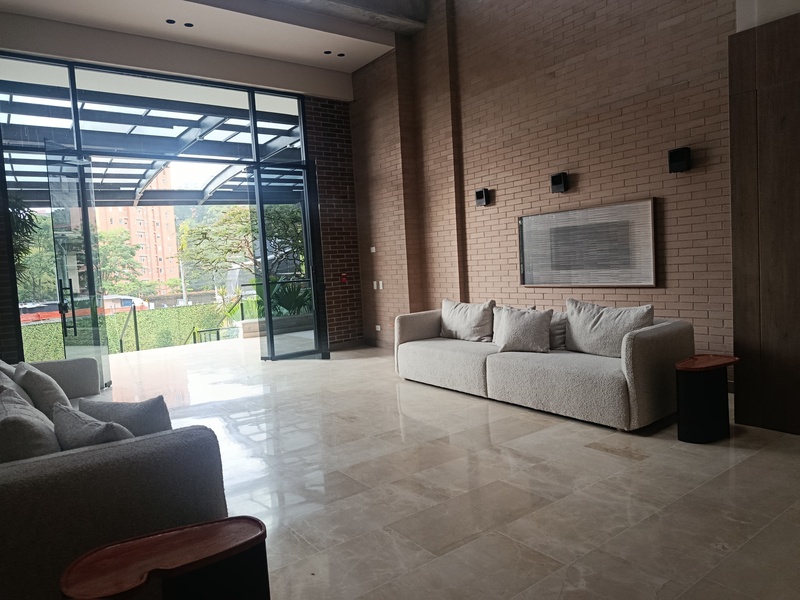 Apartamento en arriendo en San Lucas, Medellín · foto 10 de 12