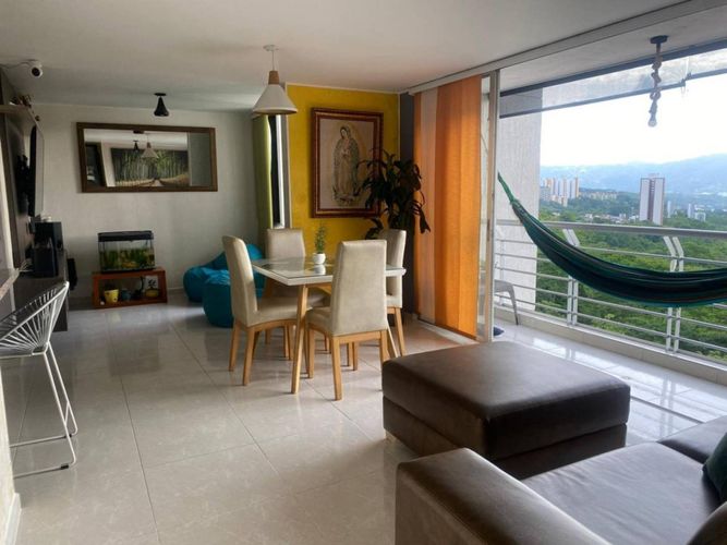 Apartamento de 3 alcobas en venta en Urbanizacion Diamante Ii Etapa, Bucaramanga, 84 m² · foto 3 de 14