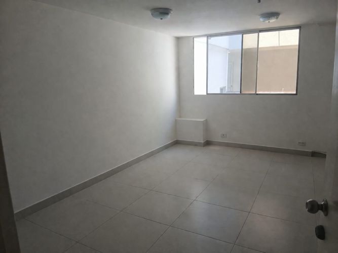 Oficina en arriendo en Altos Del Prado, Barranquilla, 52 m² · foto 2 de 9