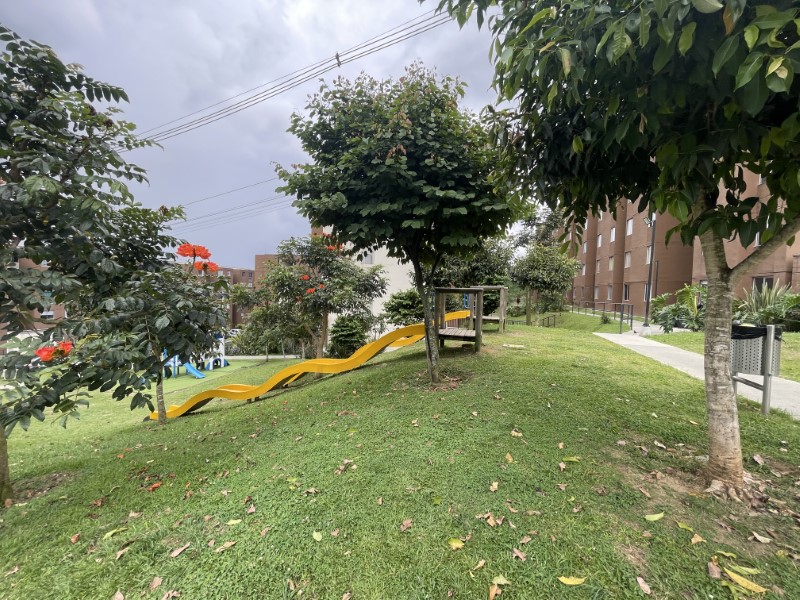 Apartamento en venta en San Antonio De Prado, Medellín · foto 14 de 18