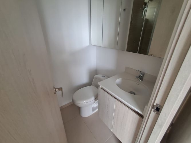 Apartamento de 2 alcobas en arriendo en Rionegro, 80 m² · foto 9 de 14
