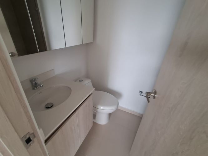 Apartamento de 2 alcobas en arriendo en Rionegro, 80 m² · foto 12 de 14
