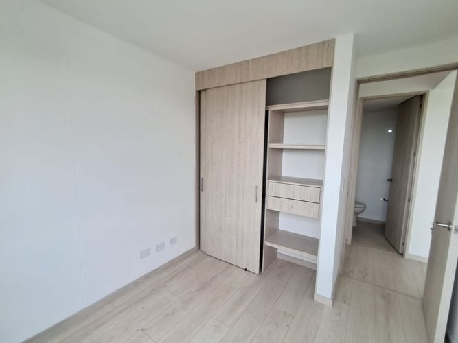 Apartamento de 2 alcobas en arriendo en Rionegro, 80 m² · foto 14 de 14