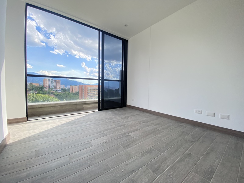 Apartamento en arriendo en San Lucas, Medellín · foto 2 de 9