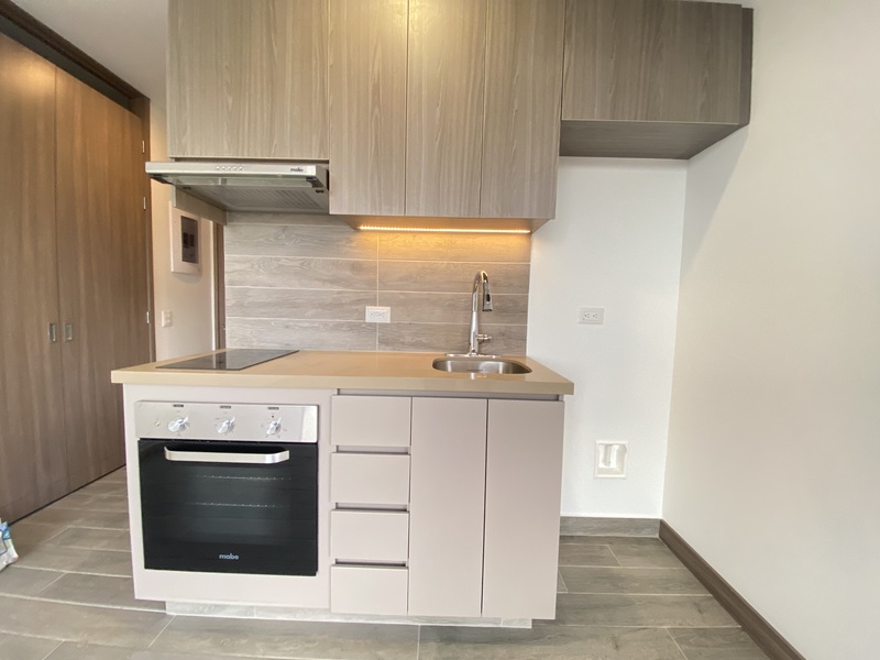 Apartamento en arriendo en San Lucas, Medellín · foto 4 de 9