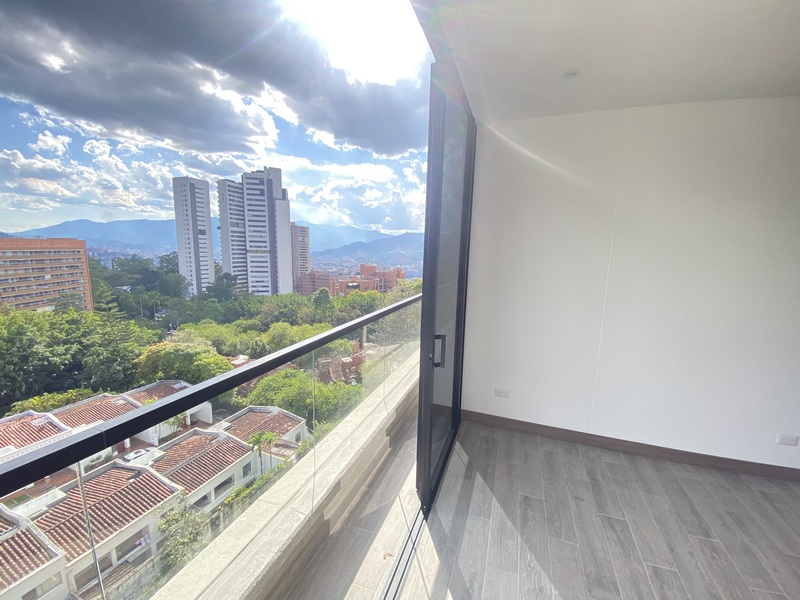 Apartamento en arriendo en San Lucas, Medellín · foto 8 de 9