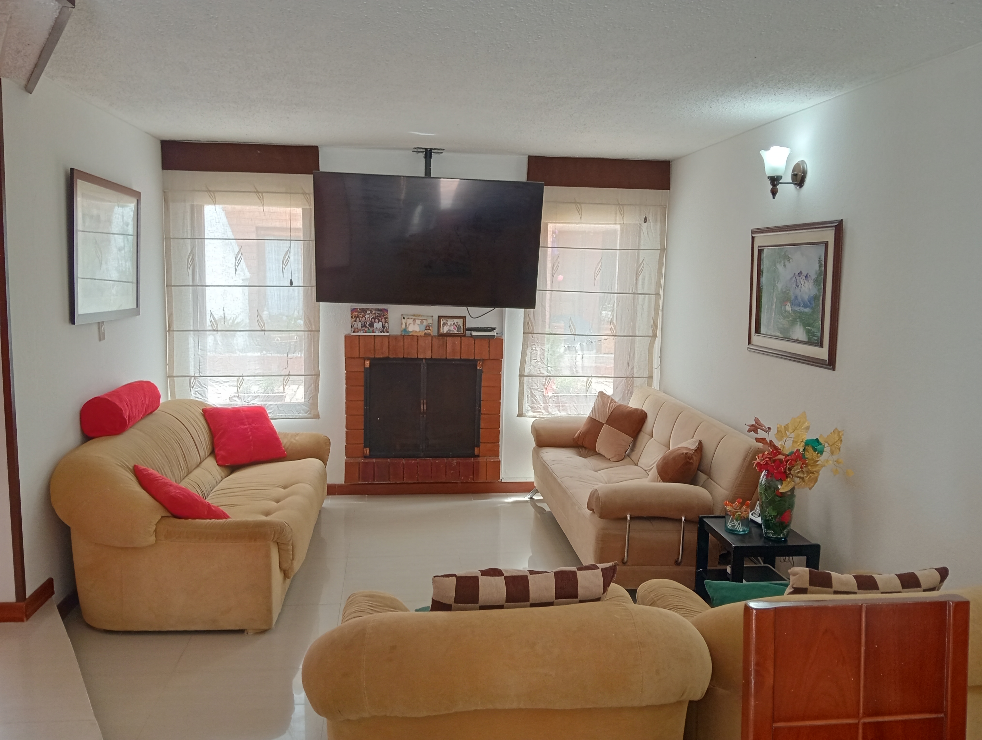 Casa en venta en Rio Frio, Chía · foto 3 de 24