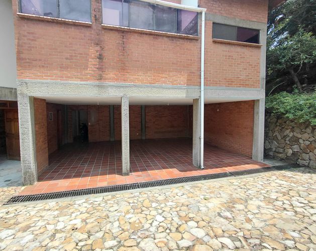 Casa de 4 alcobas en venta en Arroyohondo, Yumbo, 391 m² · foto 5 de 24