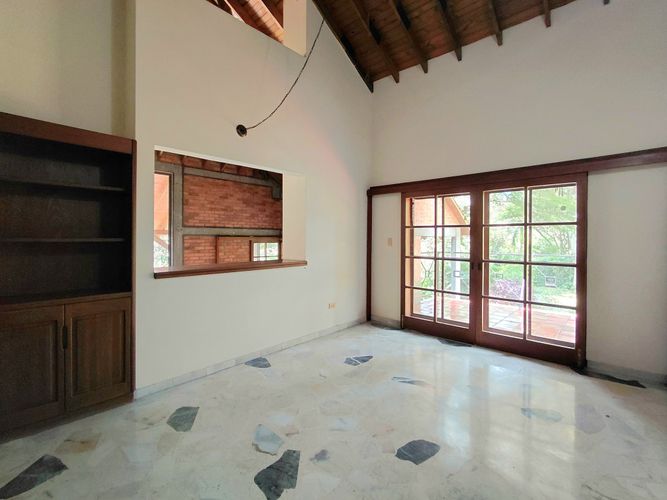 Casa de 4 alcobas en venta en Arroyohondo, Yumbo, 391 m² · foto 16 de 24