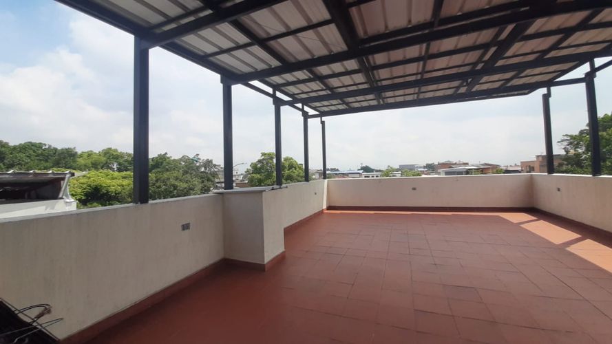 Edificio en venta en Guayaquil, Cali, 442 m² · foto 6 de 9