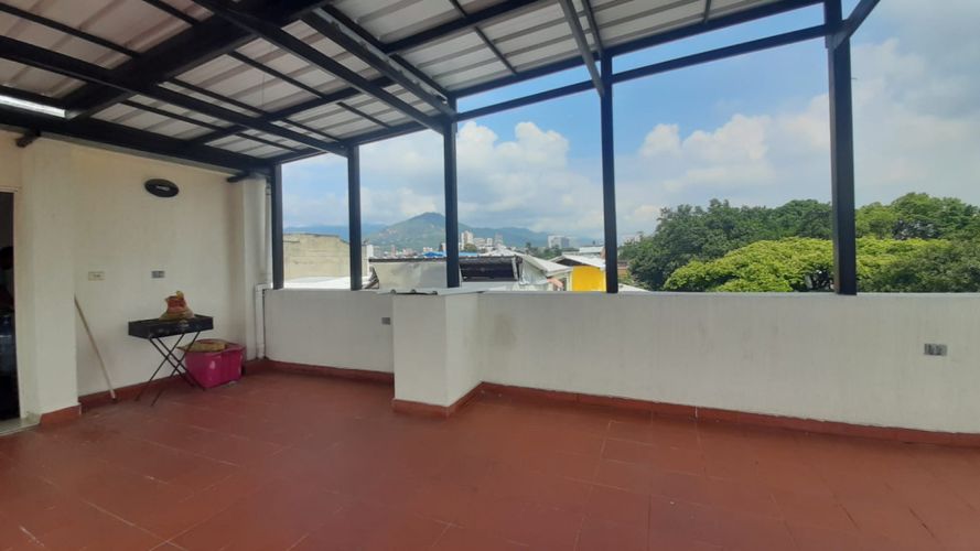 Edificio en venta en Guayaquil, Cali, 442 m² · foto 8 de 9