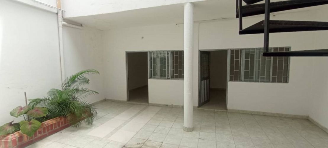 Casa de 11 alcobas en arriendo en Centro, Neiva, 320 m² · foto 11 de 24