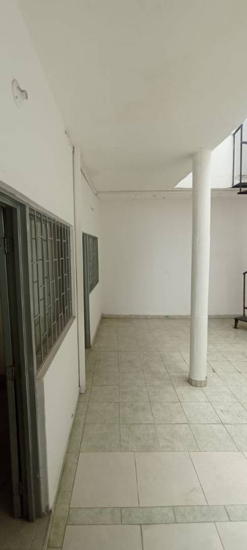 Casa de 11 alcobas en arriendo en Centro, Neiva, 320 m² · foto 13 de 24