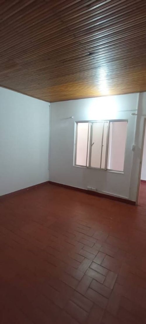 Casa de 11 alcobas en arriendo en Centro, Neiva, 320 m² · foto 21 de 24