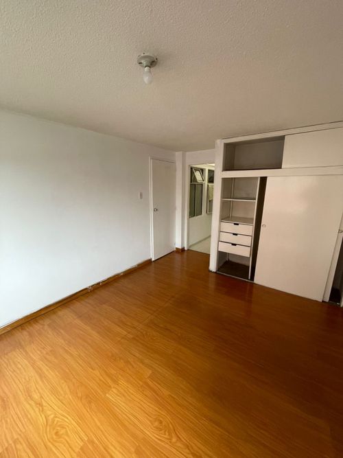 Apartamento de 3 alcobas en venta en Pardo Rubio, Bogotá, 110 m² · foto 8 de 18