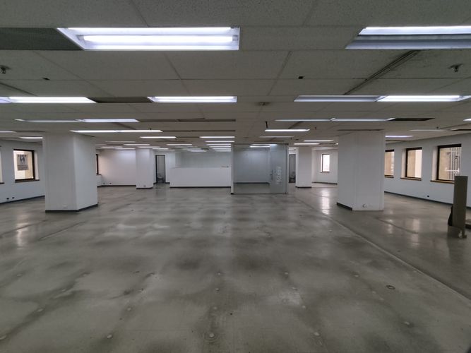 Oficina en arriendo en La Candelaria, Medellín, 377 m² · foto 4 de 16