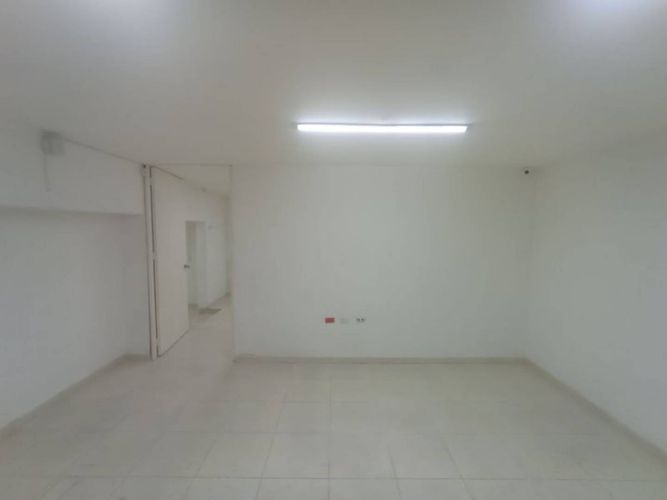 Casa de 15 alcobas en arriendo en Quirinal, Neiva, 344 m² · foto 7 de 14