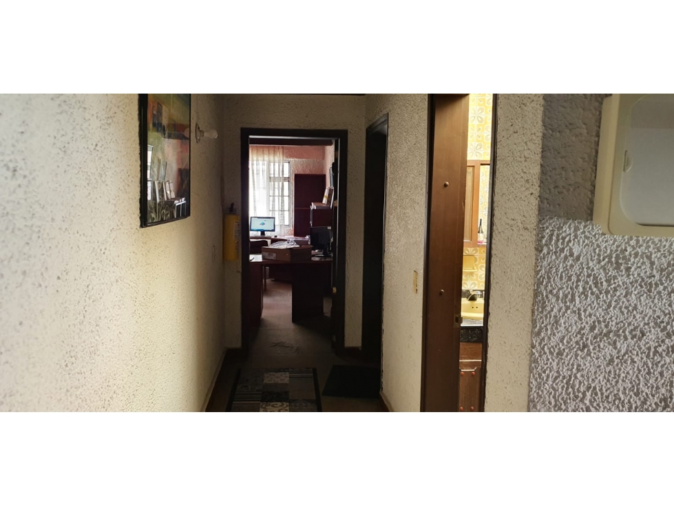 Casa en venta en Santa Barbara, Bogotá · foto 9 de 24