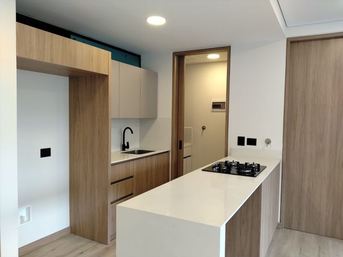 Apartamento de 1 alcoba en venta en El Poblado, Medellín, 82 m² · foto 5 de 17