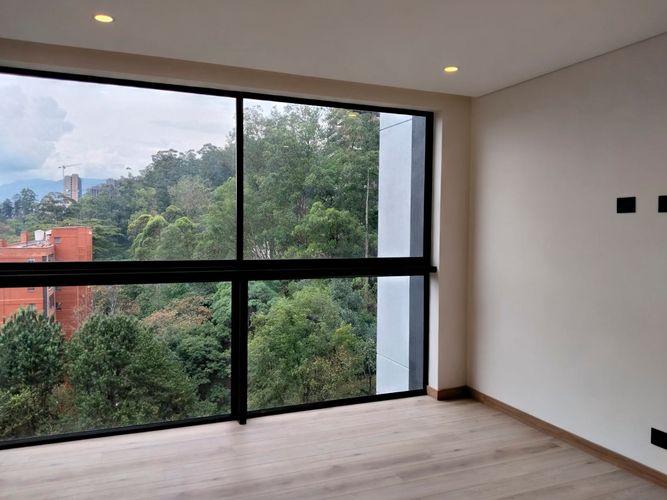 Apartamento de 1 alcoba en venta en El Poblado, Medellín, 82 m² · foto 12 de 17