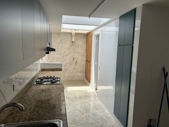 Apartamento de 3 alcobas en venta en Santa Barbara Occidental, Bogotá, 170 m² · foto 8 de 22