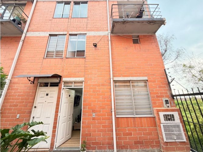 Casa de 3 alcobas en venta en Hacienda Los Alcaparros Ii, Madrid, 72 m² · foto 2 de 24