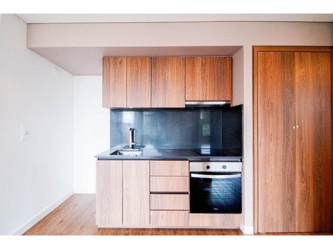Apartaestudio en venta en Santa Ana Oriental, Bogotá, 60 m² · foto 2 de 24