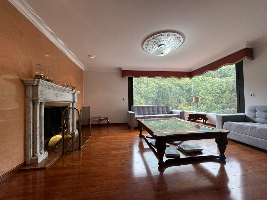 Apartamento en arriendo en Chico Norte, Bogotá · foto 2 de 17