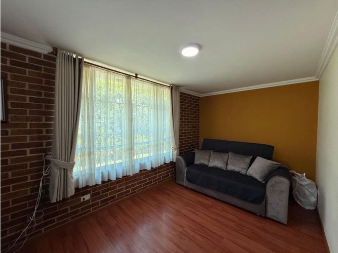 Casa de 4 alcobas en venta en Cota, 373 m² · foto 20 de 24
