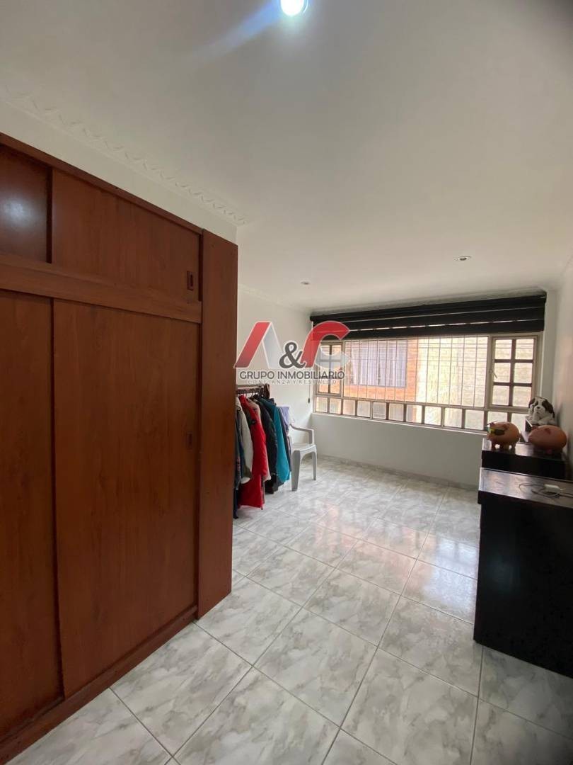 Casa en venta en Ub Alicante, Mosquera · foto 10 de 23