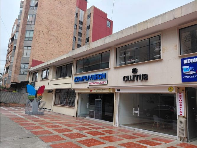 Casa de 5 alcobas en venta en El Lago, Bogotá, 772 m² · foto 14 de 24