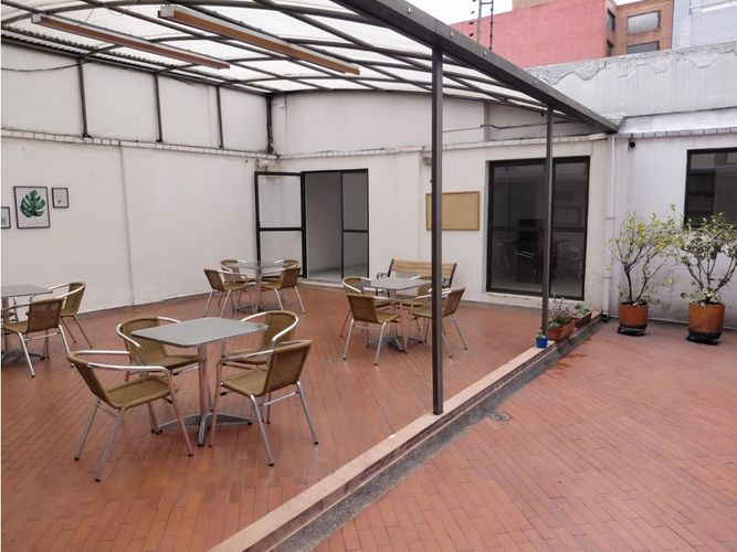 Casa de 5 alcobas en venta en El Lago, Bogotá, 772 m² · foto 16 de 24