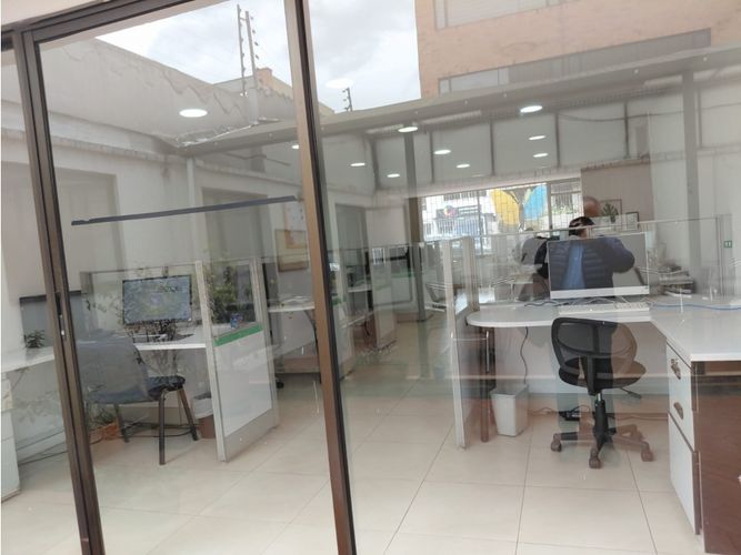Casa de 5 alcobas en venta en El Lago, Bogotá, 772 m² · foto 20 de 24