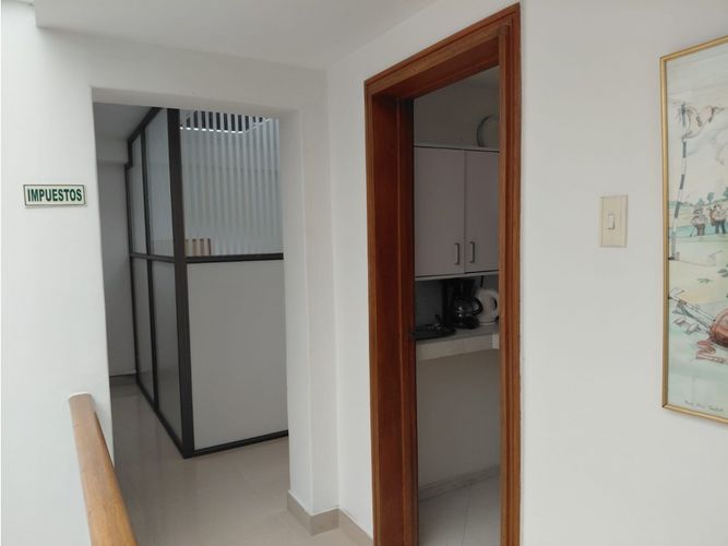 Casa de 5 alcobas en venta en El Lago, Bogotá, 772 m² · foto 24 de 24