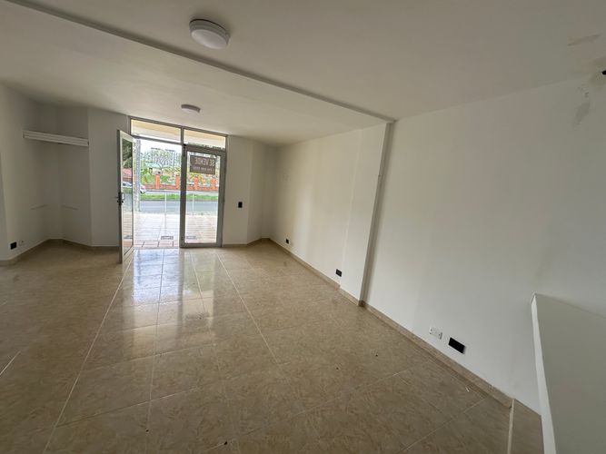 Local en arriendo en Avenida Centenario, Armenia, 32 m² · foto 5 de 10