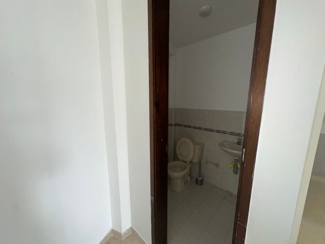 Local en arriendo en Avenida Centenario, Armenia, 32 m² · foto 10 de 10