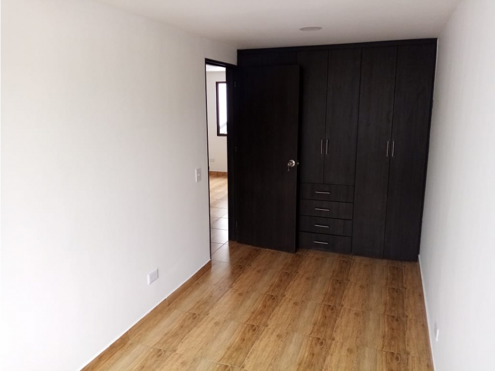 Casa en venta en La Española, Bogotá · foto 11 de 24