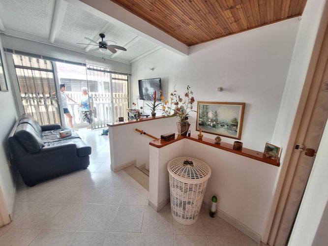 Casa de 4 alcobas en venta en Guabinal Plan, Girardot, 123 m² · foto 4 de 24