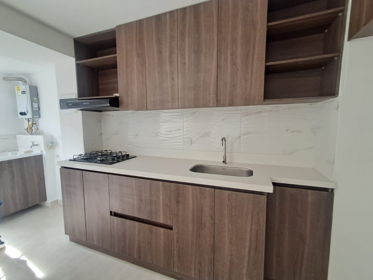 Apartamento en arriendo en Cuatro Esquinas, Rionegro · foto 2 de 18