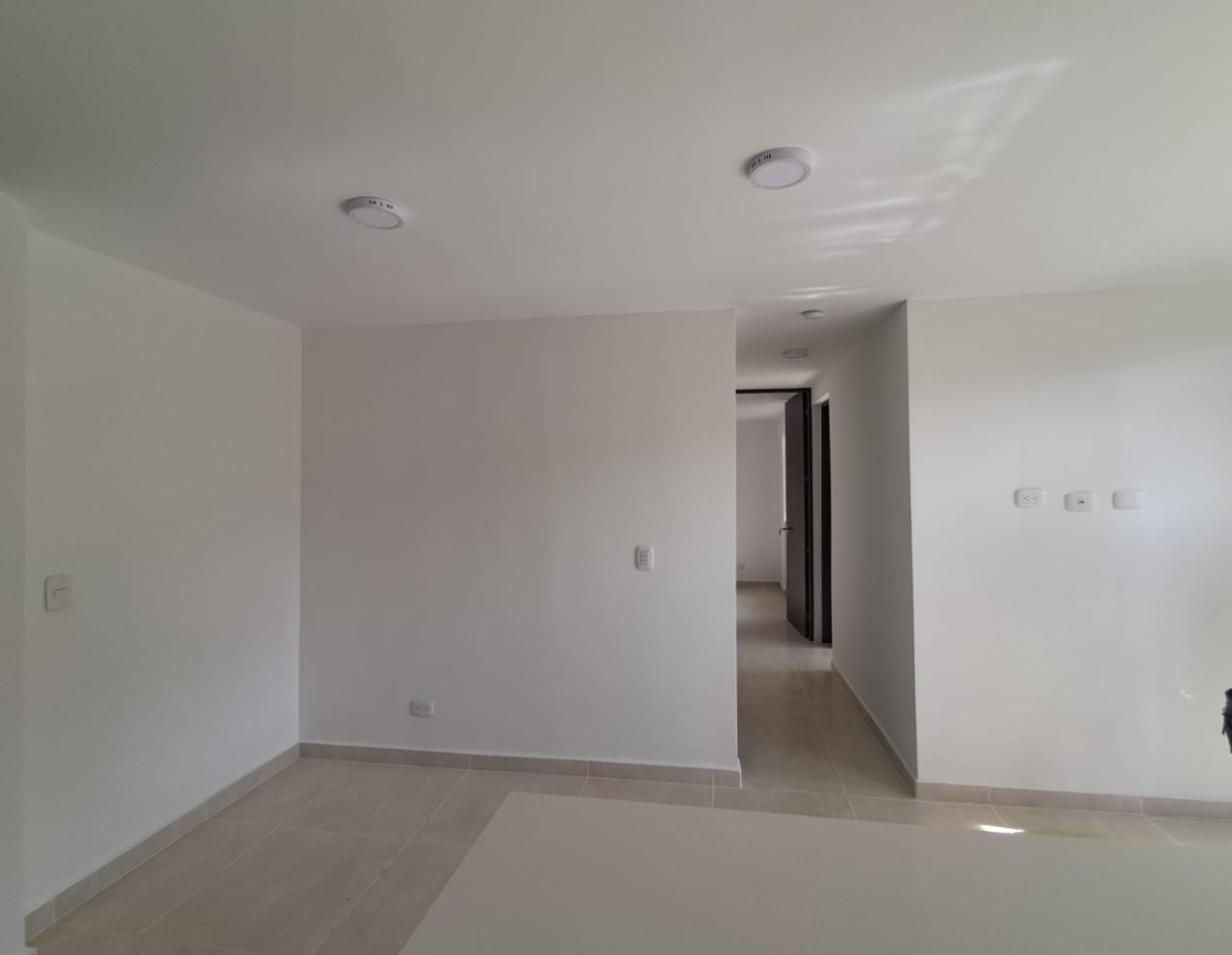 Apartamento en arriendo en Cuatro Esquinas, Rionegro · foto 4 de 18